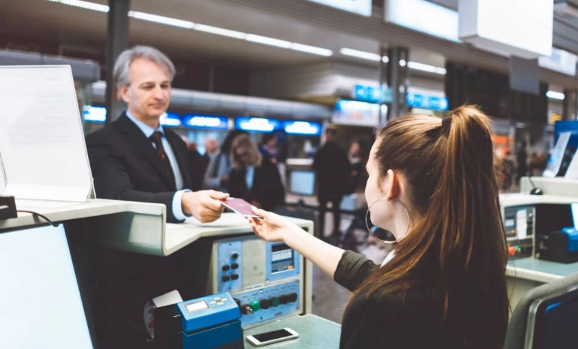 Budget vs. Comfort: Balancing Your Priorities for the Perfect Flight - thecompleteportal