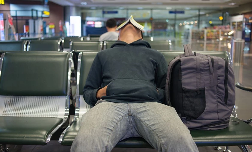 Packing Smart: Essentials for Coping with Unexpected Delays - Thecompleteportal