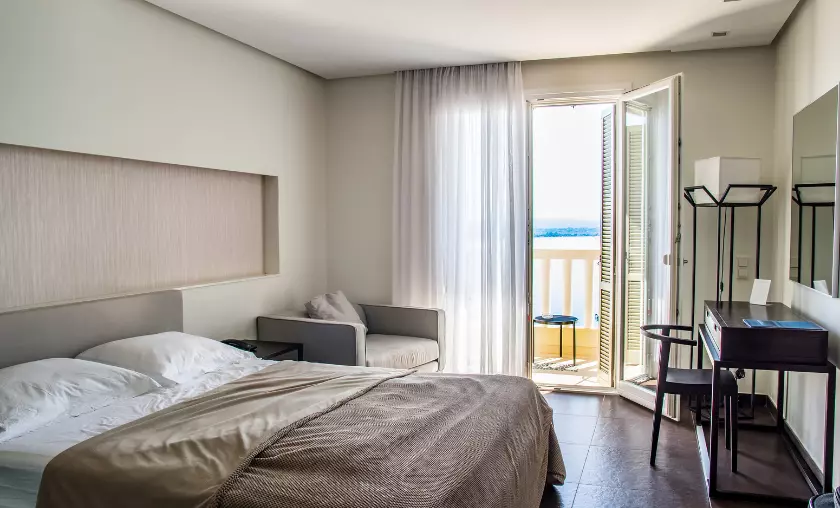 Accessibility Matters: Finding - TheCompletePortalAccommodations for Differently Abled Travelers