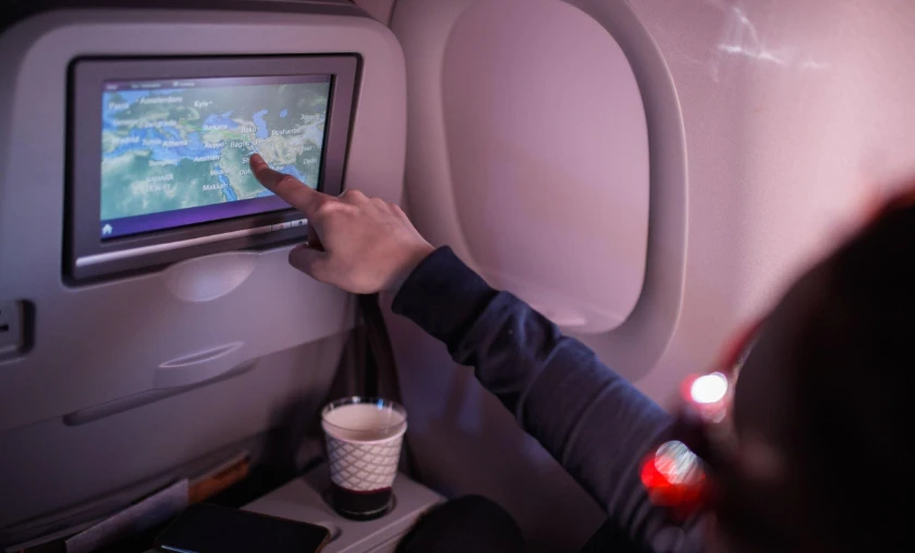 Around the World in Style: Exploring Airlines with Broad Route Coverage - thecompleteportal