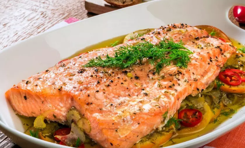 Baked Salmon with Lemon-Dill Sauce - TheCompletePortal