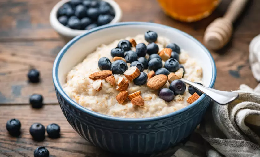 Blueberry Oatmeal - TheCompletePortal