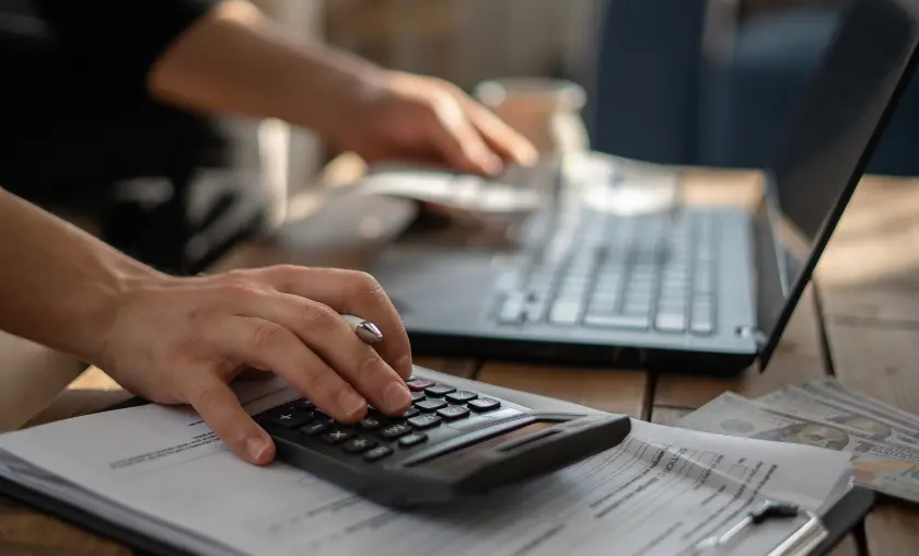Budgeting & Tracking Expenses - thecompleteportal