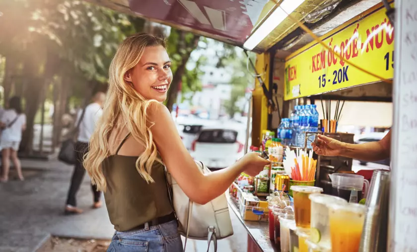 Choosing Meaningful Souvenirs: Supporting Local Artisans and Businesses - The Complete Portal