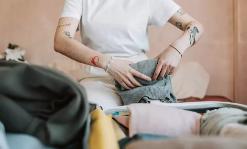 Efficient Packing Techniques: Roll, Fold, and Bundle - The Complete Portal