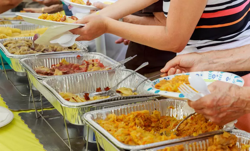 Street Food Delights: Sampling Local Cuisine on a Shoestring - The Complete Portal
