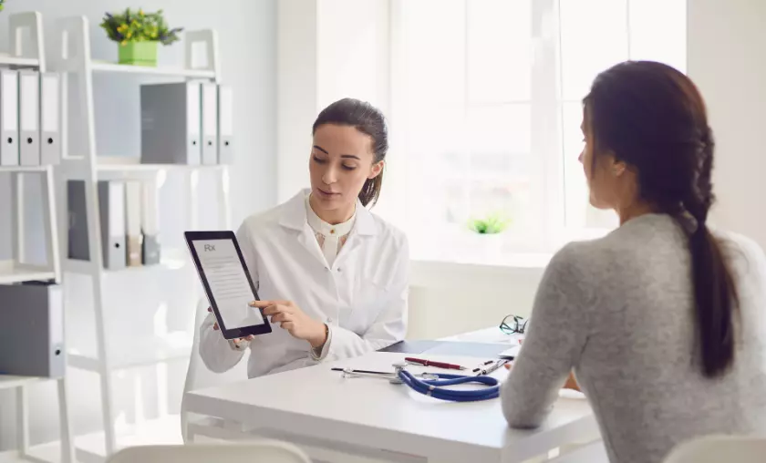 Vaccinations & Health Precautions: Consultations and Checklists- The Complete Portal