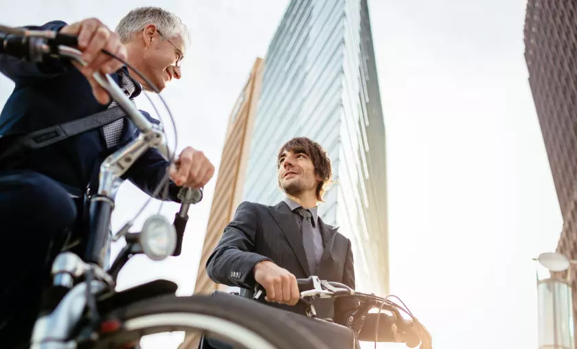 Communication with Other Road Users - The Complete Portal