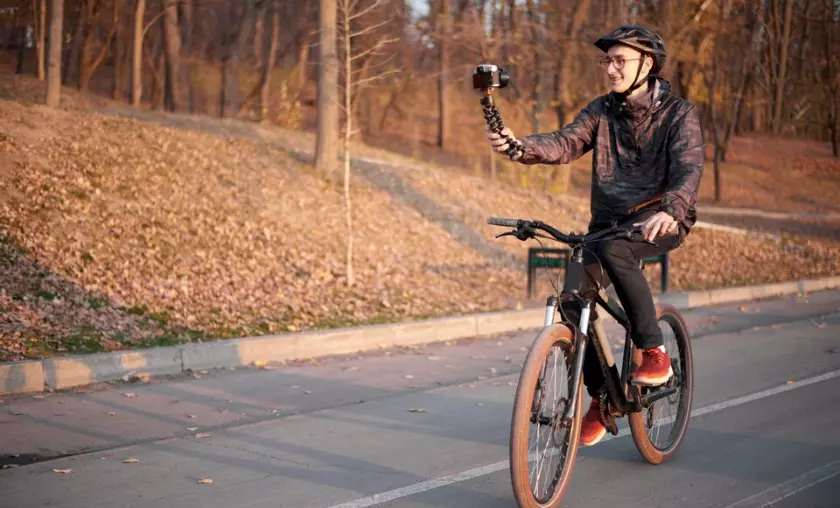 Cycle Vlogging - The Complete Portal