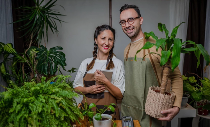 Incorporating Regular Feeding Schedules - thecompleteportal