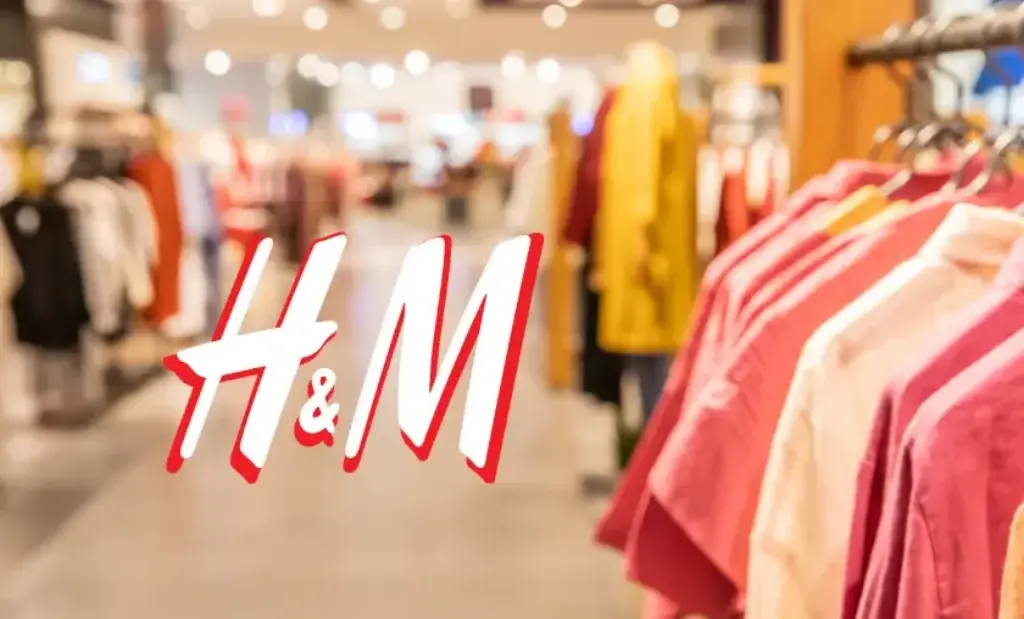 H&M store