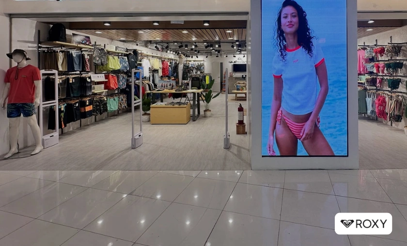 Roxy US (Apparel, Swimwear, Footwear & Accessories Collection)