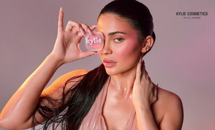 Kylie Cosmetics US Review – Makeup, Lip Kits & Beauty Products Brand! ([wpsm_custom_meta type=date field=month] [wpsm_custom_meta type=date field=year]) - The Complete Portal